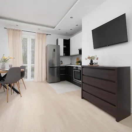 Appartamento Bright In Close To The Old Town By Renters *